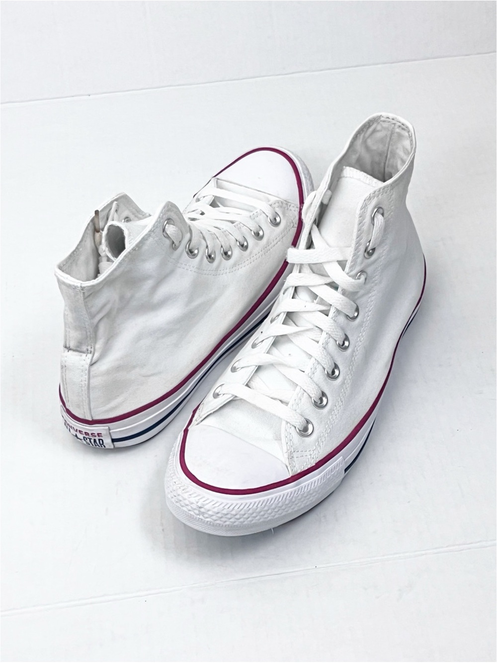 CONVERSE ALL STAR CHUCK TAYLOR White High Top Sneakers Women’s Size 9.5